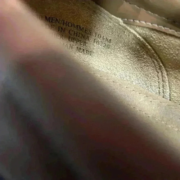 Clarks Men's Shoes size 10.5 Leather Loafers Soft Cushion - Picture 6 of 6